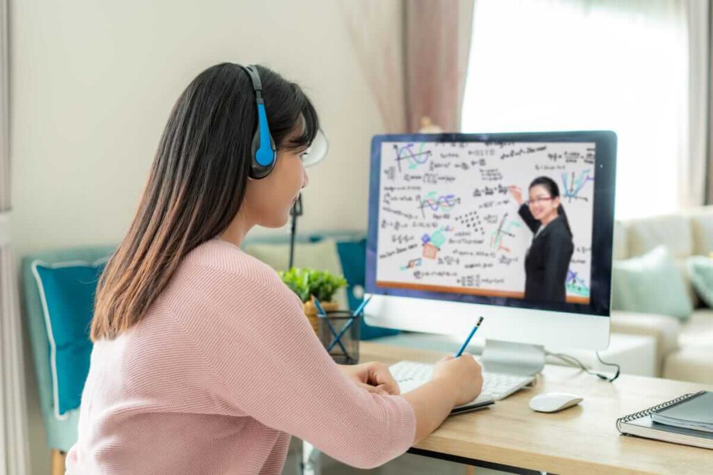 مزایای آموزش الکترونیکی